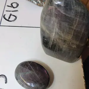 G150 Purple Flash Labradorite Crystal Palmstone & Freeform Home Ornament
