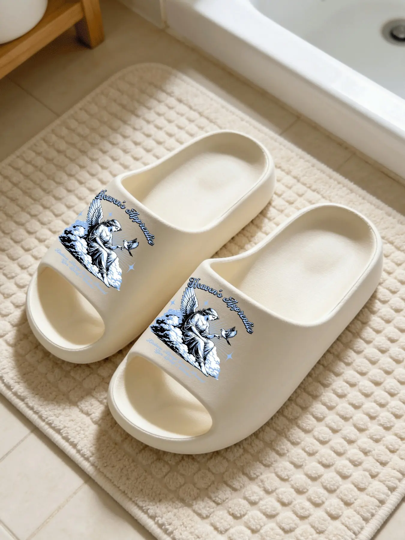 Women's Cartoon Print Slippers, Eva Sole, Medium Width, Non-Slip, Comfortable Home Shoes, Ideal for Bathroom & Indoor Use