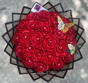 Lynn's Eternal Flowers Ramo Buchón Bouquet Decor 24 Eternal Roses in Satin Ribbon with Sparkling Diamond Pins and Elegant Butterflies Customizable Handmade