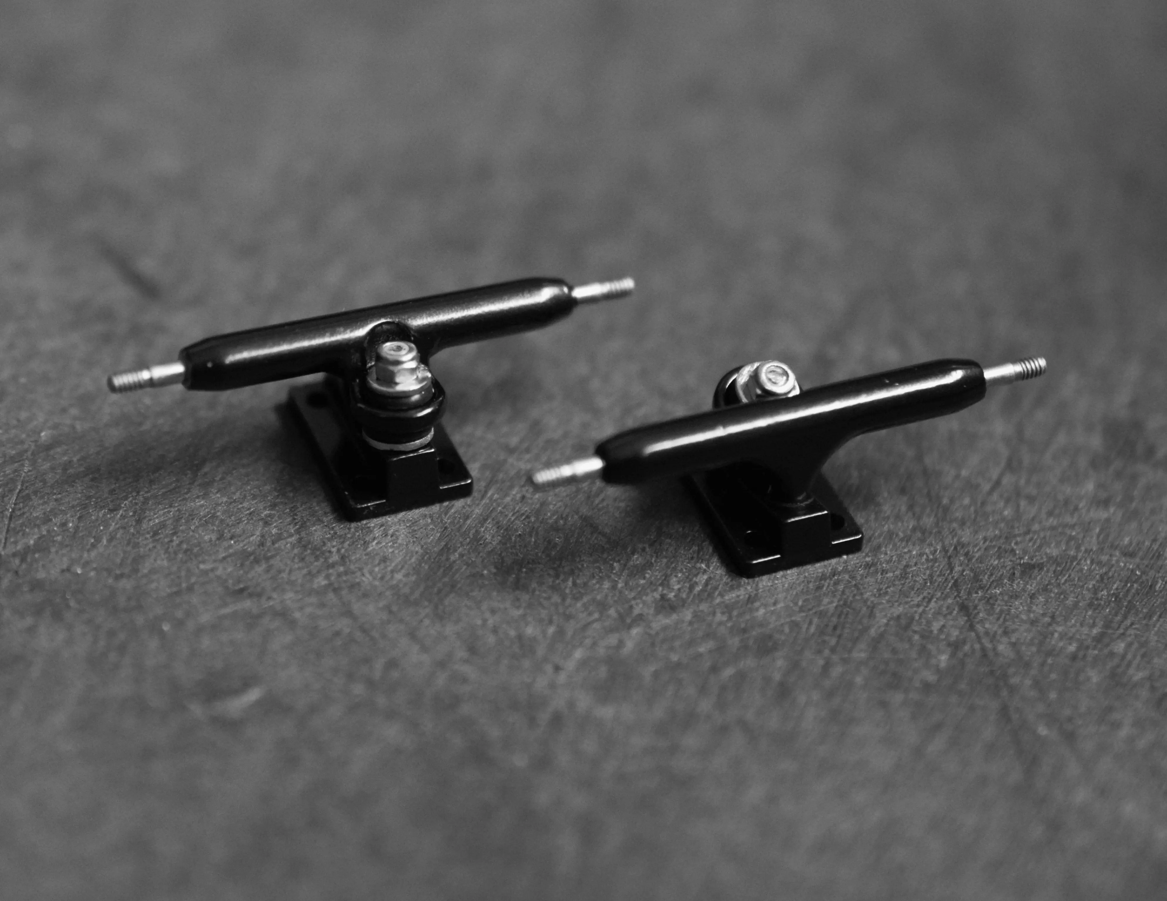32mm Prodigy Gen2 Pro Fingerboard Trucks - Midnight Black