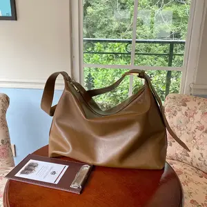 Korean Version of Daily Bag Soft Collapse Minimalist Shoulder Bag Large Bag 2026 New Bag Women's Large-capacity Messenger Bag