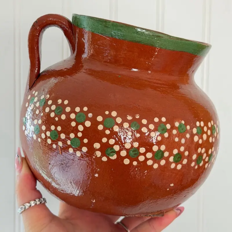 250mL Ceramic Mexican Clay Olla Frijolera Stockpot with Handle - Smooth, Rustic, Traditional Kitchen Cookware for Authentic Mexican Cuisine, Family Gathering Table Decor, All-Season Prop