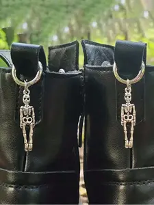Gothic Style Skull Pendant Boot Decorations, 2 Piece Set, Shoe Accessories (shoes Not Included), Fashionable and Unique Design