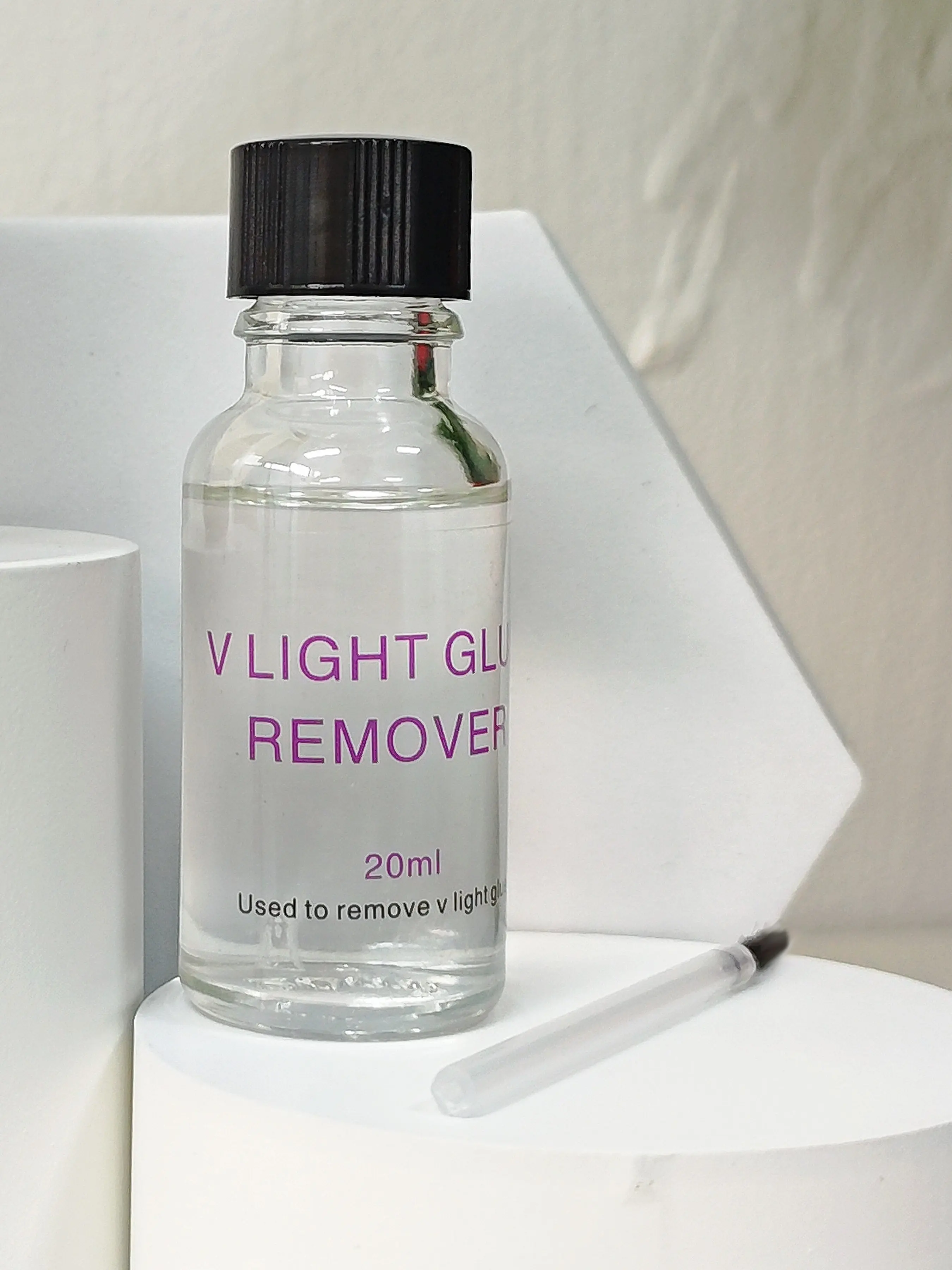 20ML Wig Glue Remover with Brush, Specialized for V-Style Wig Adhesive, Non-Sticky Formula, Ideal for All Seasons, Easy Application Tool