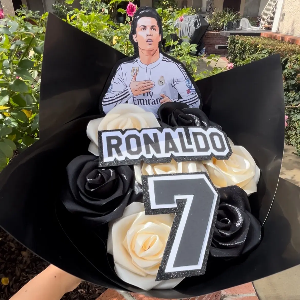 Soccer player bouquet Artificial Soccer player bouquet Artificial