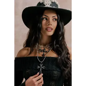 IN THESE STREETS NECKLACE