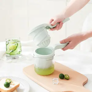 Lemon Squeezer, Heavy Duty Hand Juicer with Lever Design & Splash Guard, Durable Tool for Citrus & Fruit Juicing, Perfect for Fresh Juice, Cocktails, Cooking & Everyday Kitchen Use