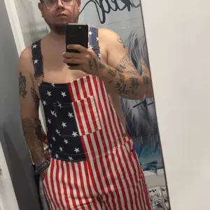 Yuanbang 4th of July American Flag Overalls Shorts for Men USA 250th Birthday Stretchy Denim Romper Memorial Day Coveralls Patriotic Gifts for Couples Father's Day Workwear Summer Jumpsuits Fashion Menswear Daily Outdoor Outfits SpringStatements