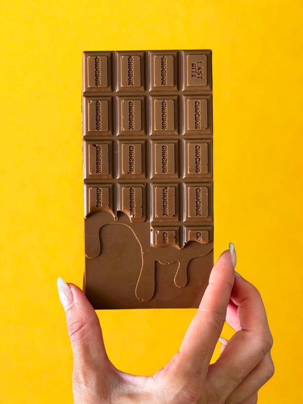 Chocbox Dubai Chocolate Pistachio Knafeh Stuffed Chocolate Bar Kit With Reusable Chocolate Bar Mold