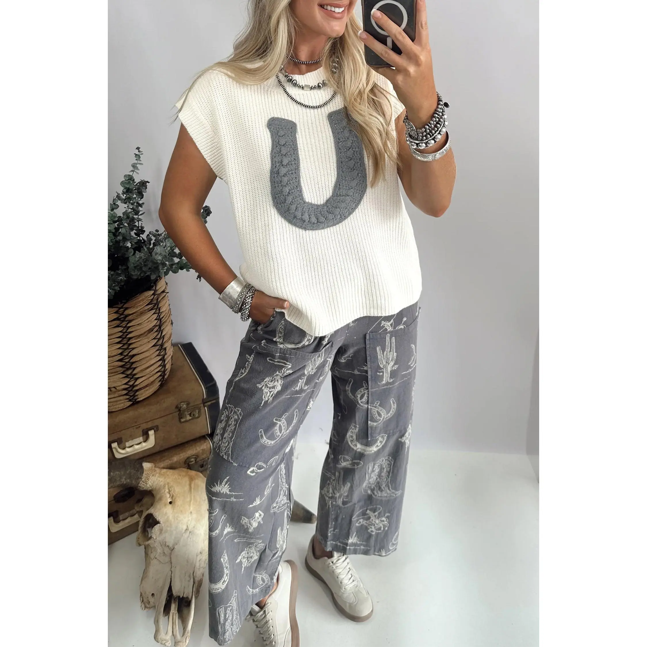 Women's White Crochet Horseshoe Short-Sleeve Knit Sweater, Casual Knitwear Tops for Women's Clothes