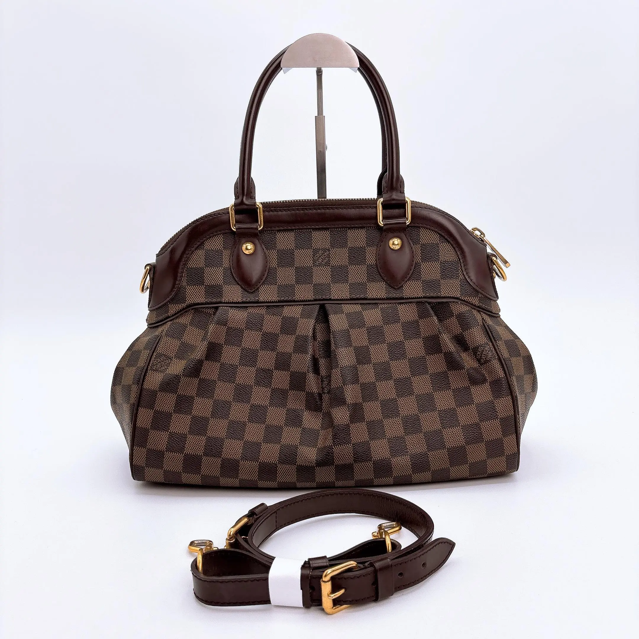Pre-owned Louis Vuitton Damier Ebene Trevi PM