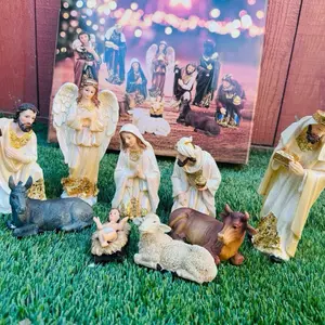 Nativity Scene set 8" inches tall / 12 pc Set Brand-new Nacimiento completo House Not Included / La casa NO incluida.