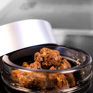 Al Rayyan - A Whisper of Tranquility. Arabian bakhoor for the evenings where grace and calm are what you desire most. Turkish Rose and Vanilla Aroma