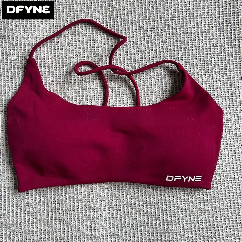 DFYNE's best-selling knotted bra is highly elastic, breathable, and sweat-free, making it ideal for yoga, Pilates, and low-intensity fitness.