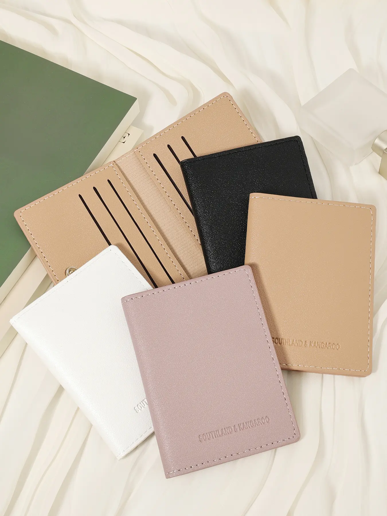 Fashionable and minimalist short double stack wallet, lightweight portable small credit card holder and notepad, women's multifunctional handbag and coin wallet