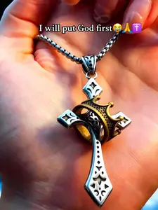 Hiphop Retro Crown Cross Pendant Necklace, Cuban Cross Necklace, Unique Style Hip Hop Jewelry, Trendy Accessory for Daily Wear & Special Occasions