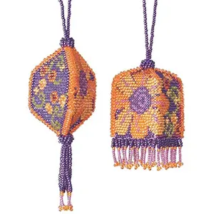 Daisy Mae Beaded Tassel Two Ornaments Cross Stitch Kit Mill Hill 2013 Autumn MH503501