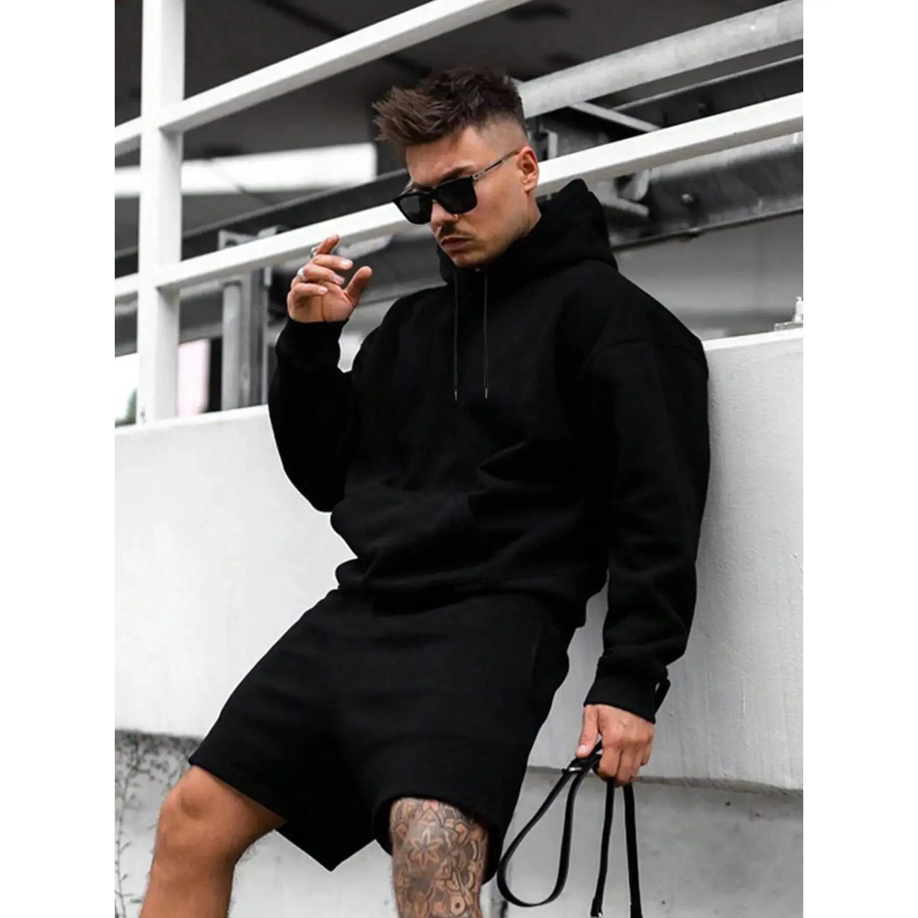 Two-piece Set Men's Solid Color Drop Shoulder Thermal Lined Hoodie & Drawstring Waist Shorts, Casual Fashion Cozy Breathable Outfits for Daily Outdoor Wear, Men Clothes for Fall & Winter