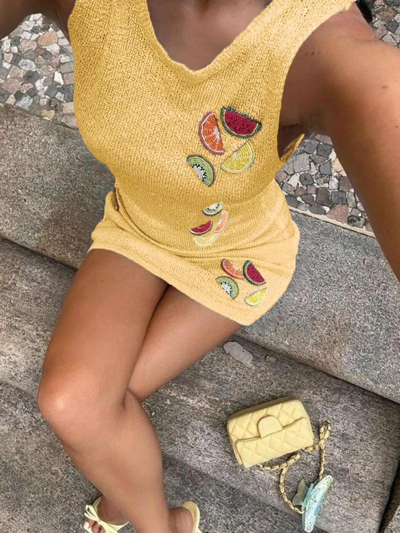 Women's Fruit Embroidery Round Neck Sweater Dress, Casual Sleeveless Knitwear for Summer, Casual Cute Clothes, Fashion Women's Clothing for Daily Wear