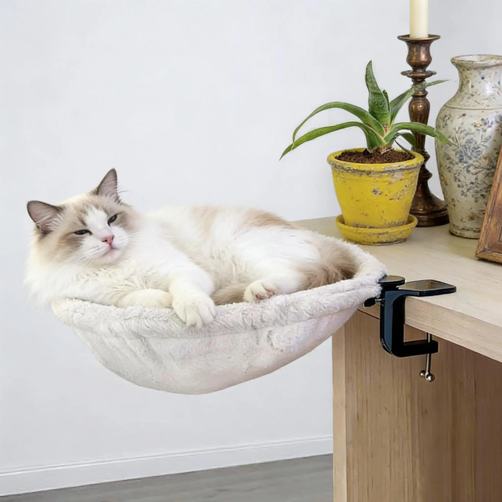 Rotatable Cat Desk Hammock – 180° Swivel Cat Bed for Desk or Table, Holds Up to 45 lbs – Sturdy Dual Clamps, Breathable Design – Ideal Cat Furniture for Home Office or Gaming Desk