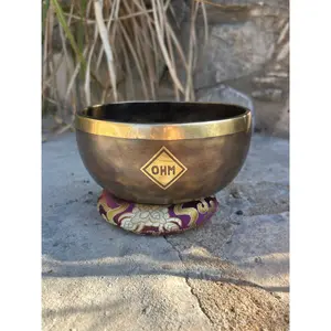 D Note 4th Octave - Legacy Collection Handmade Bronze Makers Mark Singing Bowl