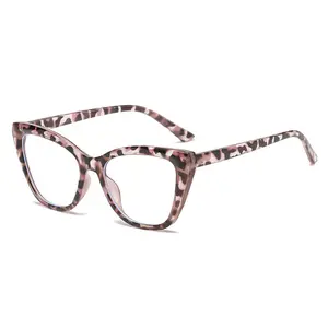 Fashionable and unique cat-eye frame trendy glasses for women, versatile for everyday wear, gradient color, blue light blocking, non-prescription lenses, can be fitted with prescription lenses oriana eyewear