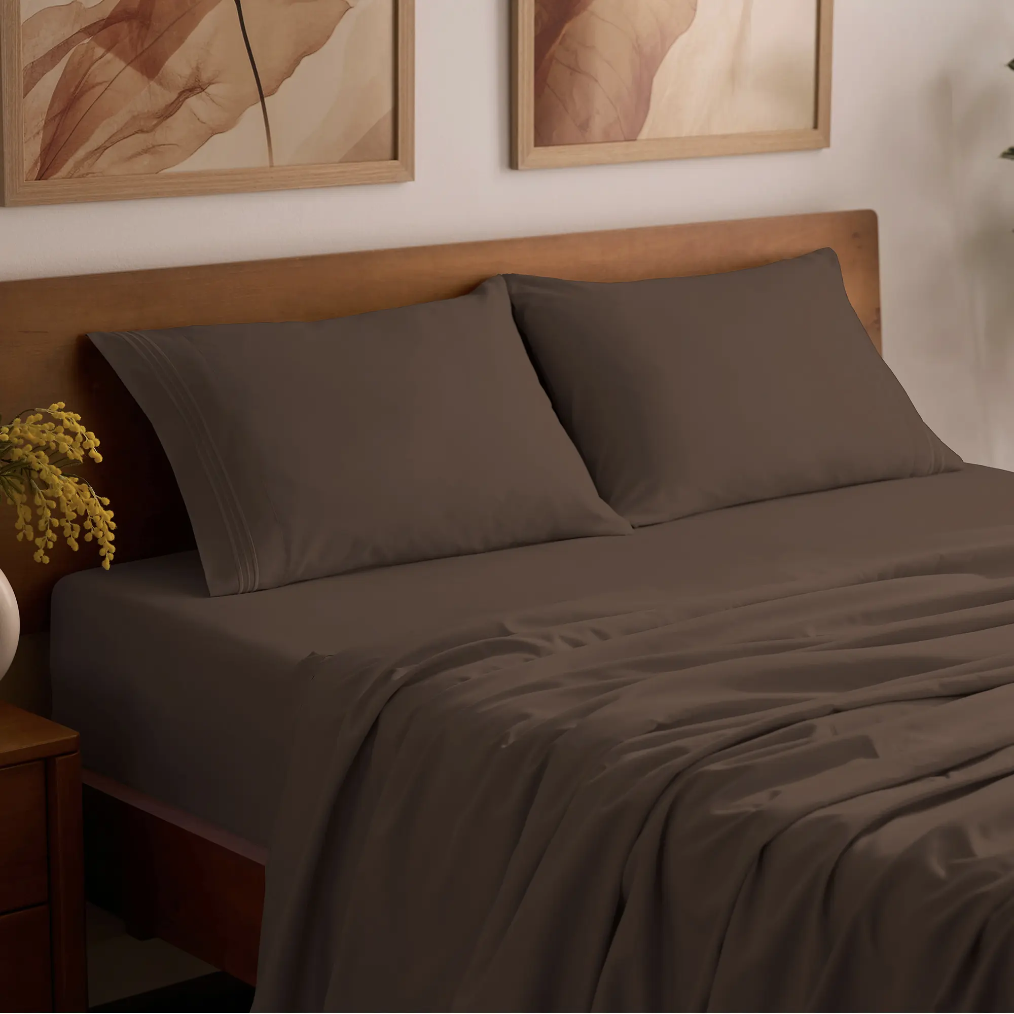 Mellanni 4-Pc Iconic Collection Bedroom Bedding Set - Premium Silky Smooth Double-Brushed Microfiber Bed Sheets, Fitted Sheet, 16" Deep Pocket, Cooling, Breathable, Durable, Stain Resistant, Machine Washable