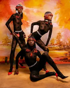 ARU KA KWA SET  (TOP AND STOCKINGS SET)