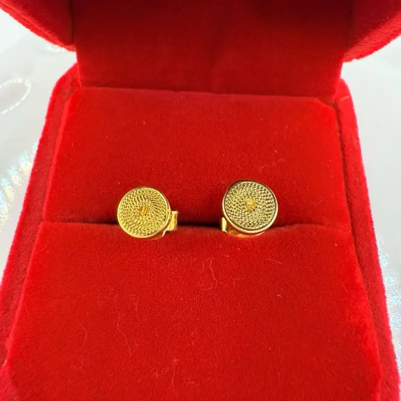 Mompox Filigree Stud Earrings | Handmade Colombian Gold Jewelry | Round Spiral Design