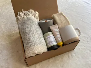 Cozy Fall Gift Box, Self , Hygge Gift Box, Holiday Gifts, Gift Set For Her Mom, Miss You, Sending A Hug, Gift For Colleagues  Gift box hygge gift box gift baskets gift for women  gift box for women  thinking of you gift