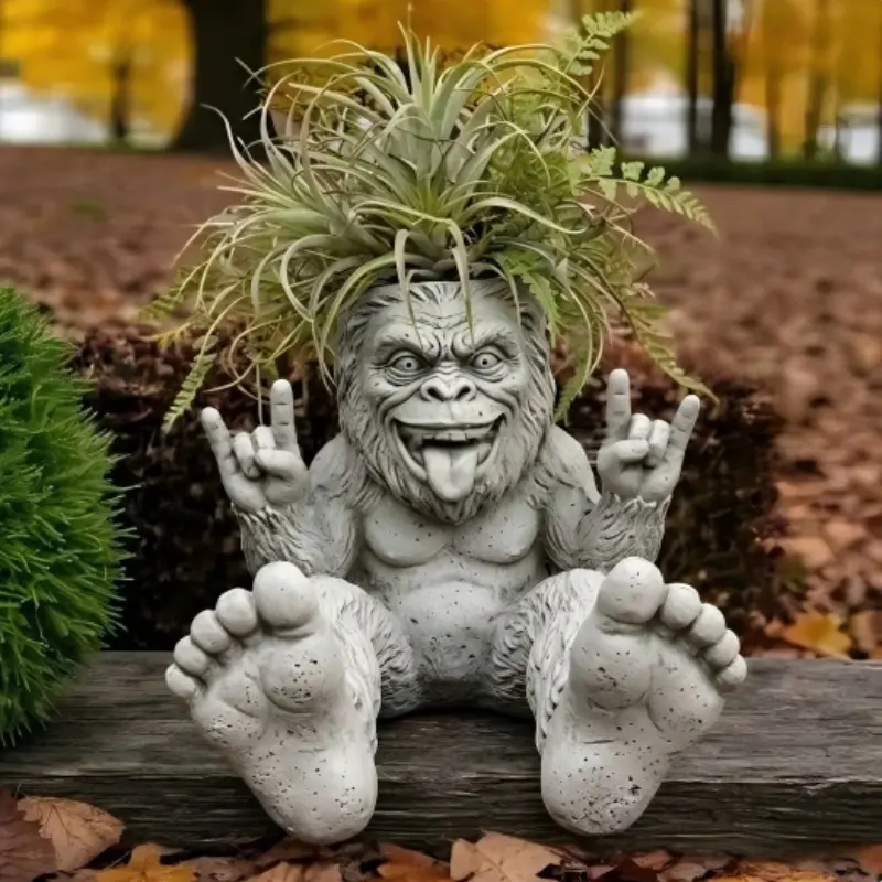 Creative Bigfoot Flower Pot with Rebellious Bigfoot Resin Design, Flower Planters, Unique Garden Decor for Yard and Patio, Eye-Catching Home Ornament, Decorative Flower Pot, Unique Pots