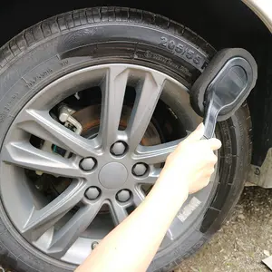 Car tire waxing