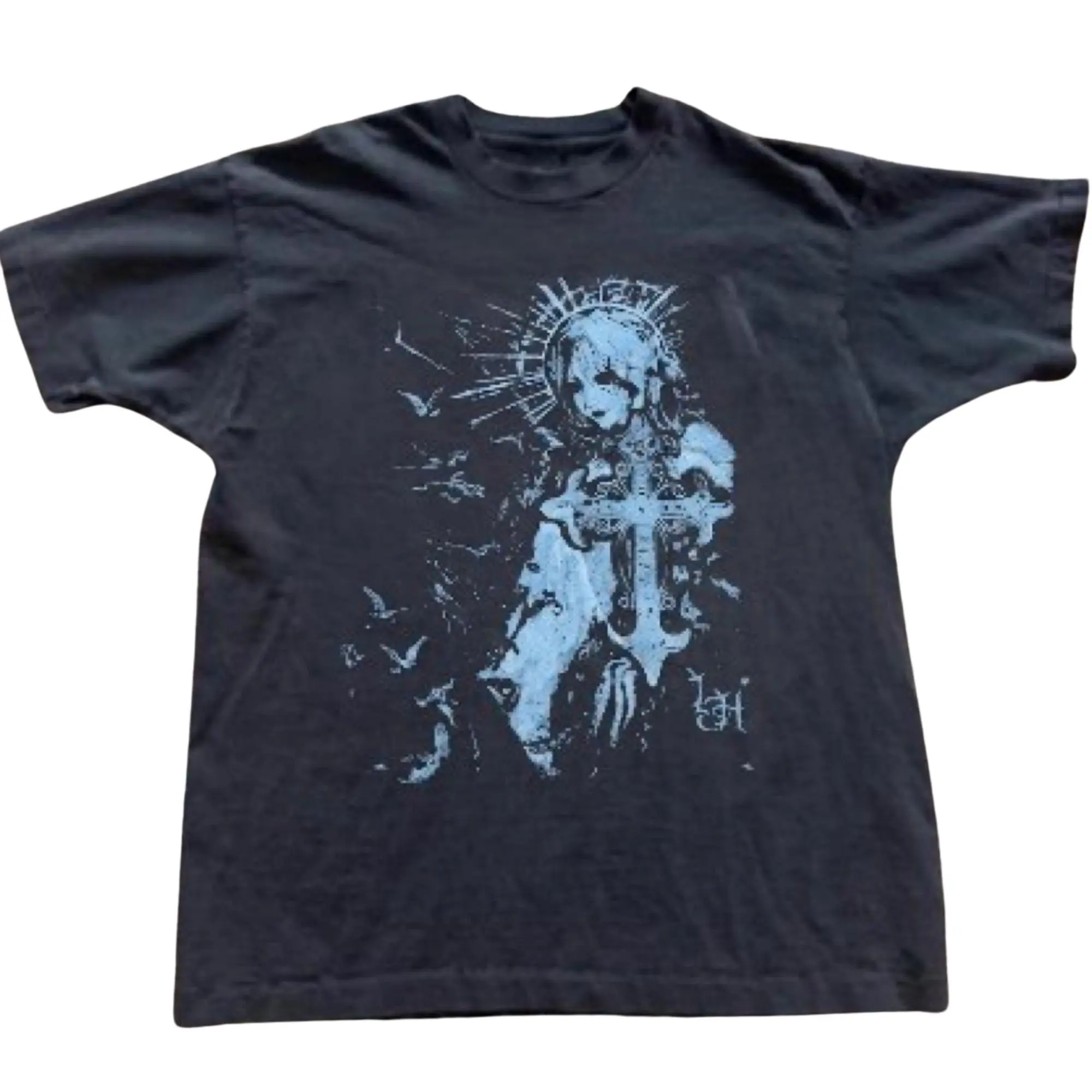 Cyber Y2K Gothic Angel Cross Halo Graphic Tee, Blue Toned Distressed Angel Maiden Holding Ornate Cross Artwork, Unisex Streetwear Tee For Dark Aesthetic Fans, Gothic Emo Outfit