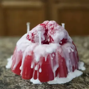 Strawberry Mini 3 Wick Bundt Cake Candle