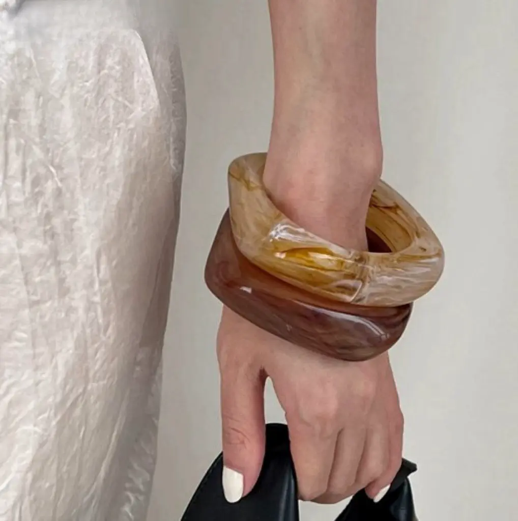 Diverse Vintage Wide Geometric Resin Beige Brown Coffee Bangles Irregular Chunky Bracelets Bangle Jewelry for Women Girls