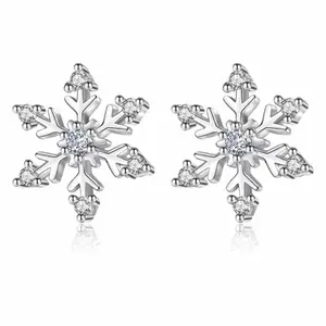925 Sterling Silver Cubic Zirconia Winter Snowflake Design Stud Earrings Hypoallergenic Piercing Cartilage Fashion Jewelry Christmas Birthday Gifts for Ladies Family member gifts
