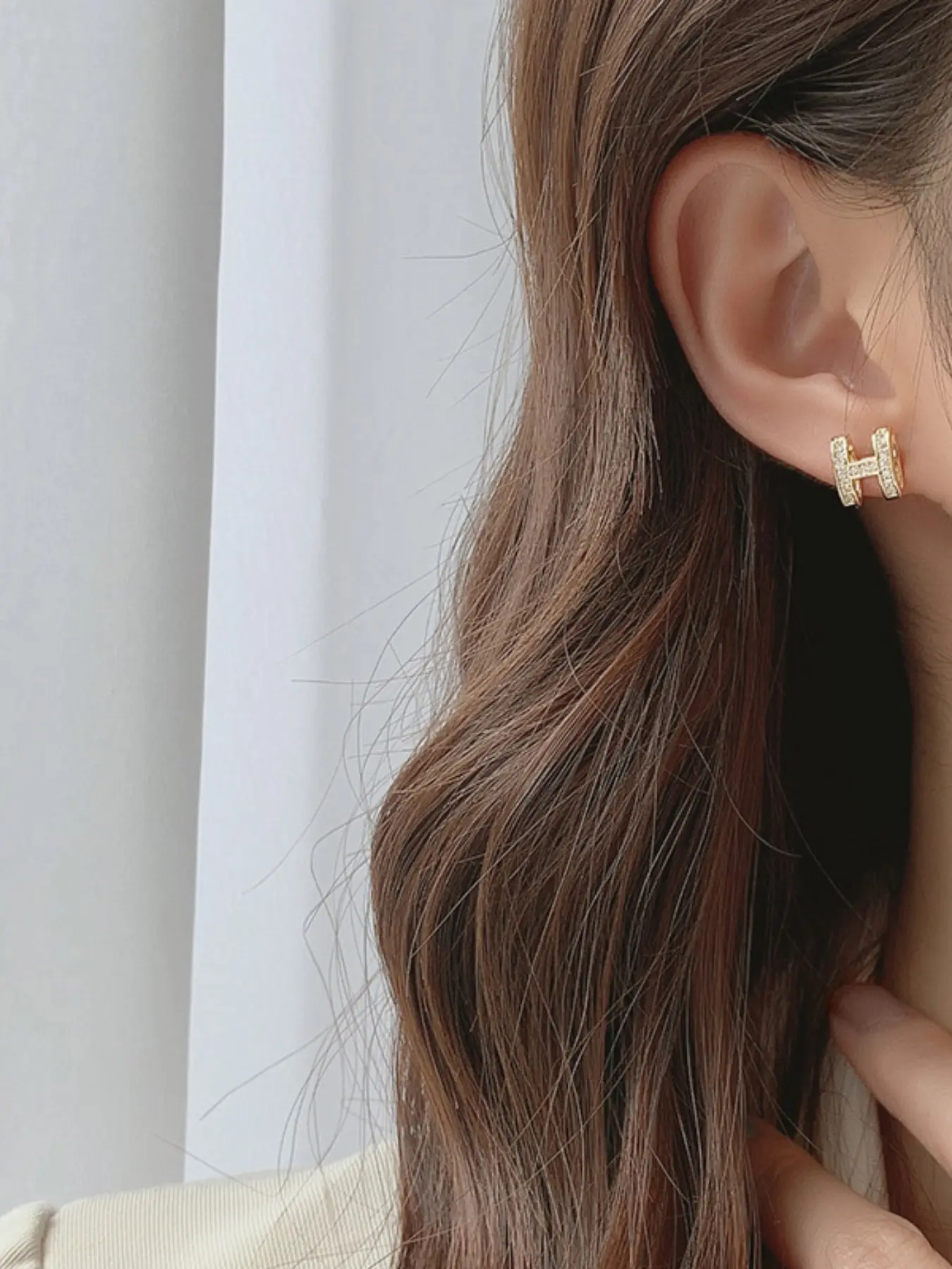 Elegant Full Diamond H Letter Earrings Set, Studs Earrings, High-End Office Commute & Daily Chic Style, Perfect for Professional Wear