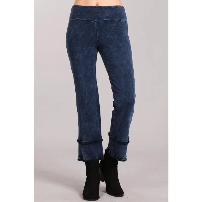 Chatoyant Cropped Straight Trim Pants - Dark Denim