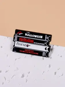 1 Piece Vintage Movie Halloween VHS Tape Letter Design Brooch, Punk Clothes Accessories For Men & Women, Alloy Clothe Accessories