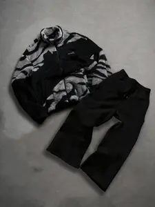 Tiktok Trendy Tiger Print Fleece Sportswear Set, Streetwear Tracksuit Set, Warm Comfortable Home Casual Wear, Street Style Fleece Fabric, Perfect for Relaxing at Home