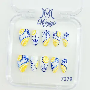 .DP.7279.Lemon-themed wearable nails