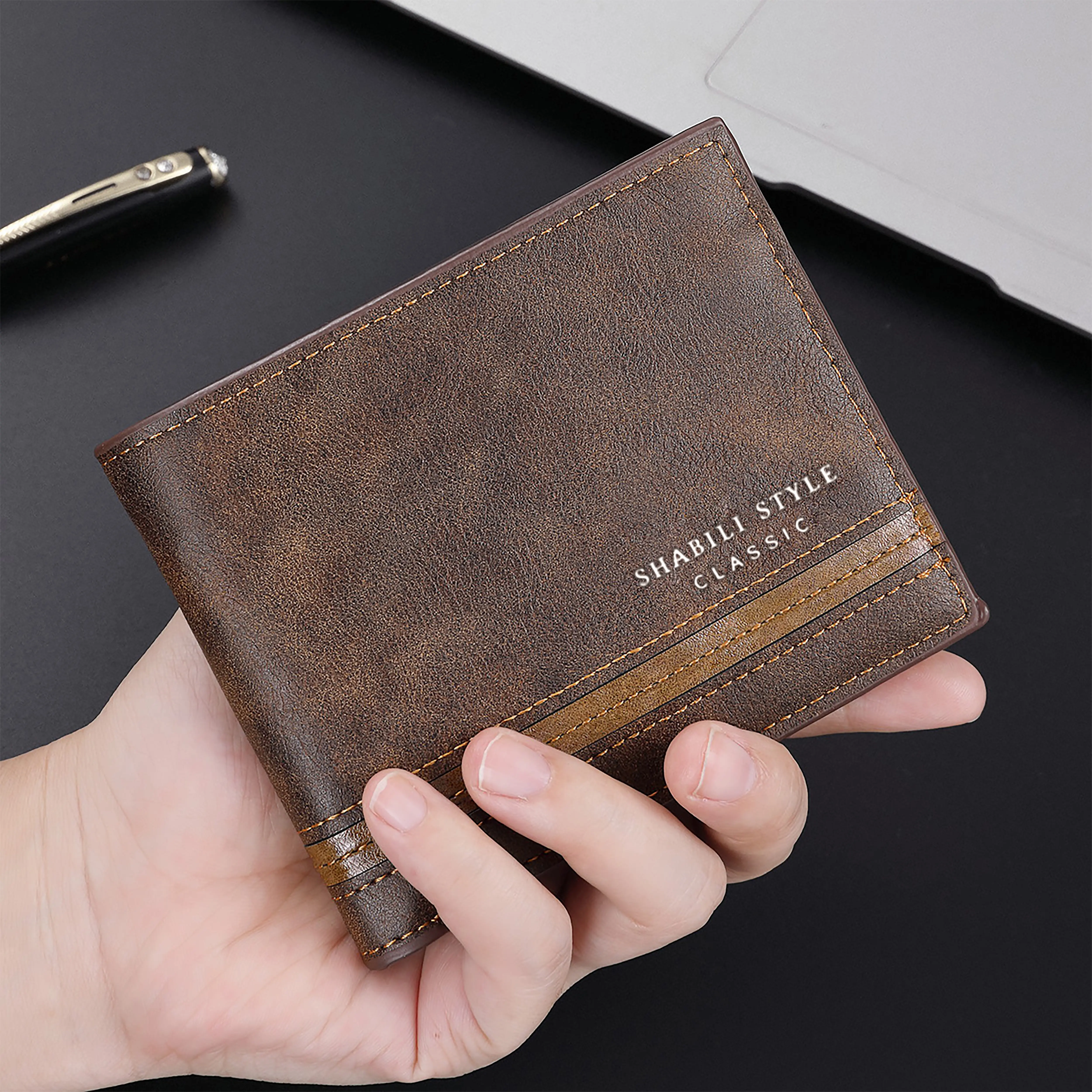 GOODBEE Men’s Slim Bifold Wallet, ID Window Card Holder, Multi Card Slots, Cash Storage, Classic PU Leather Wallet for Men