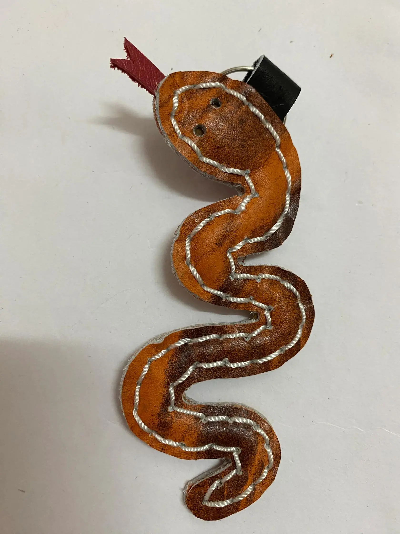 Soy Nica - Keychain Snake