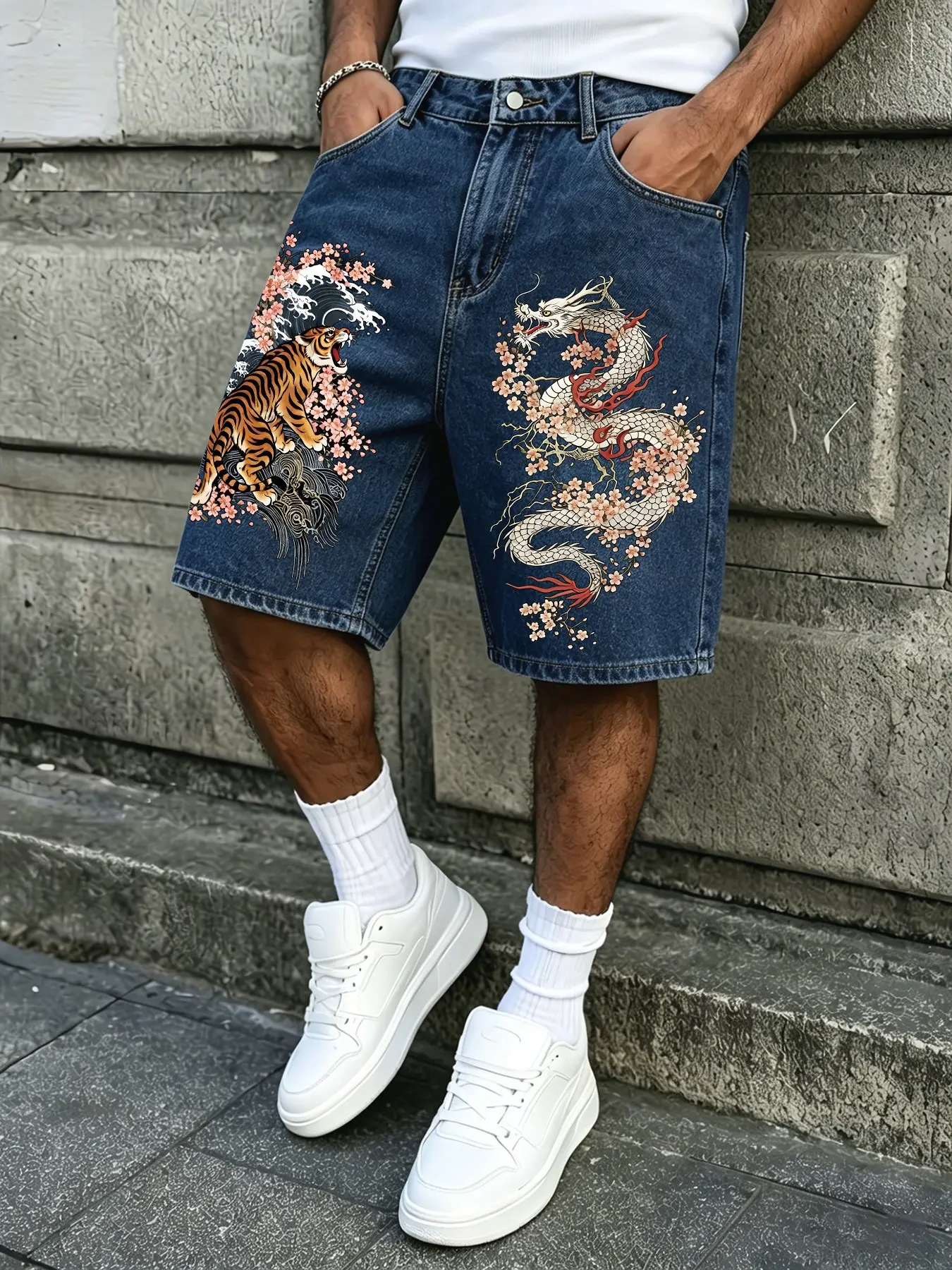 Men's Y2K Japanese Streetwear Baggy Denim Shorts - Vintage Light Wash Jorts with Dragon & Tiger Graphic Print, Oversized Hip Hop Skater Jean Shorts for Summer Street Style