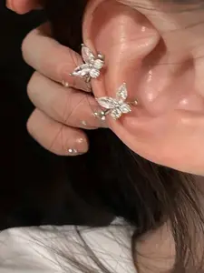 Butterfly Ear Cuff Trendy Fake Earrings, Butterfly Design Earrings, Stainless Steel Clip on Earrings Ear Cuffs, Non Piercing Jewelry Silver Gold, All Season Accessory