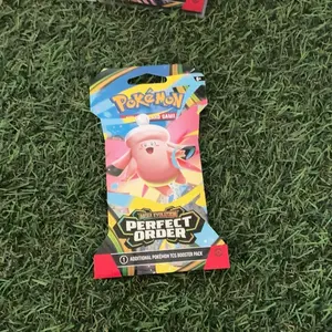 Pokemon Perfect Order Pack - Additional Pokemon TCG Booster Pack for Collectors