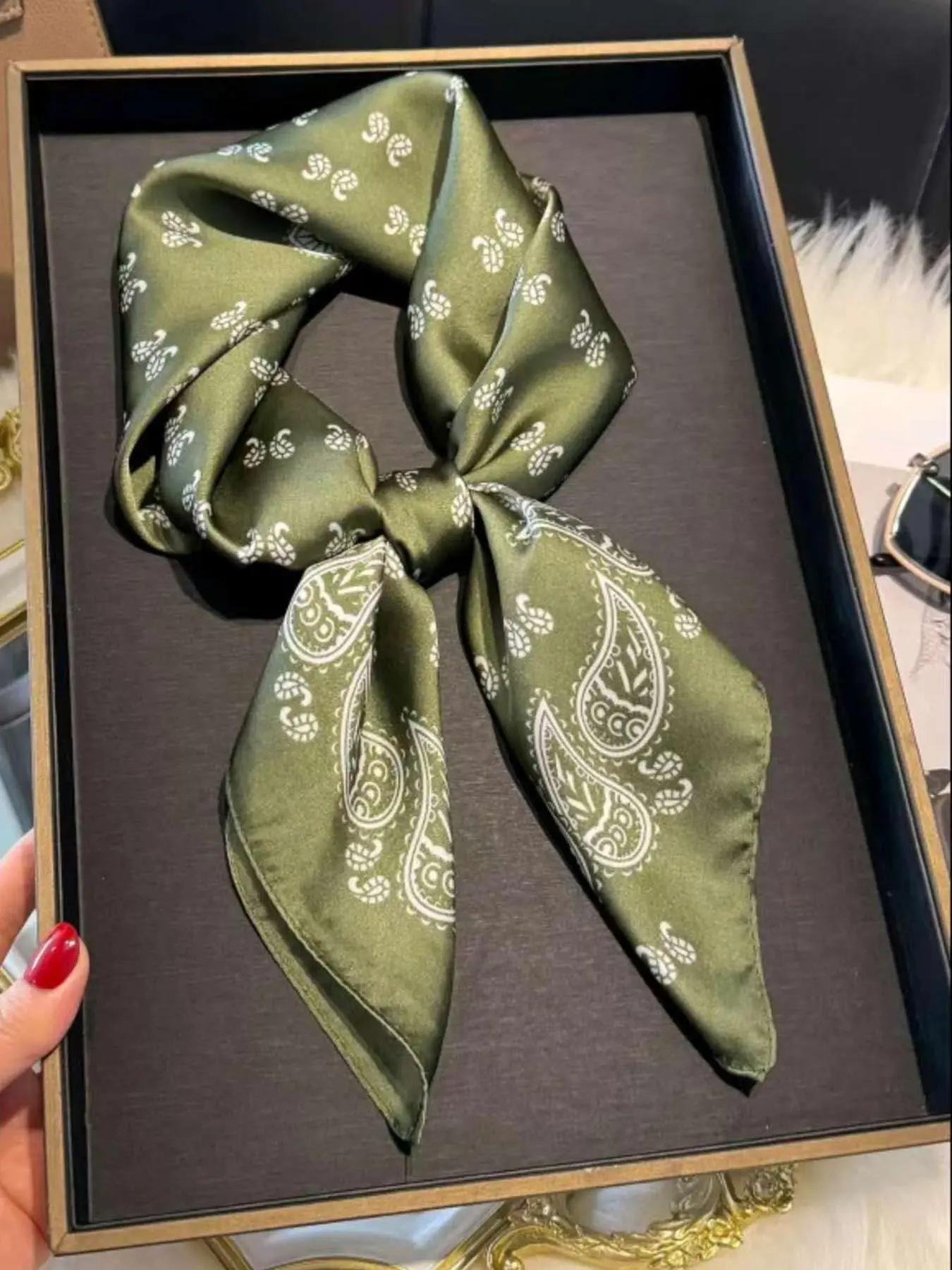 Women's Dietz Floral Print Square Scarf – Casual and multifunctional square scarf designed for women, fashion accessories... luggage accessories Casual Soft Scarf