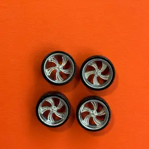 12x5mm rims 1/64 scale (twisted vs) 12x5mm rims 1/64 scale (twisted vs)