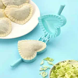 1pc Dumpling Mold, Heart-shaped Design Dumpling Mold, Kitchen DIY Dumpling-making Tool, Suitable for Quickly Making Dumplings as a Kitchen Tool for Family Lunch and Dinner