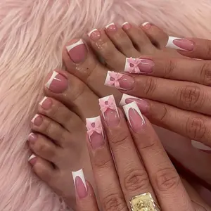 Medium Press on Nails & Square Press on Toenails, White French Tip Fake Nails with Bow Design for Women 48 Pcs